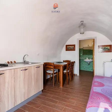 Dimora Rubina By Vivimy Alezio